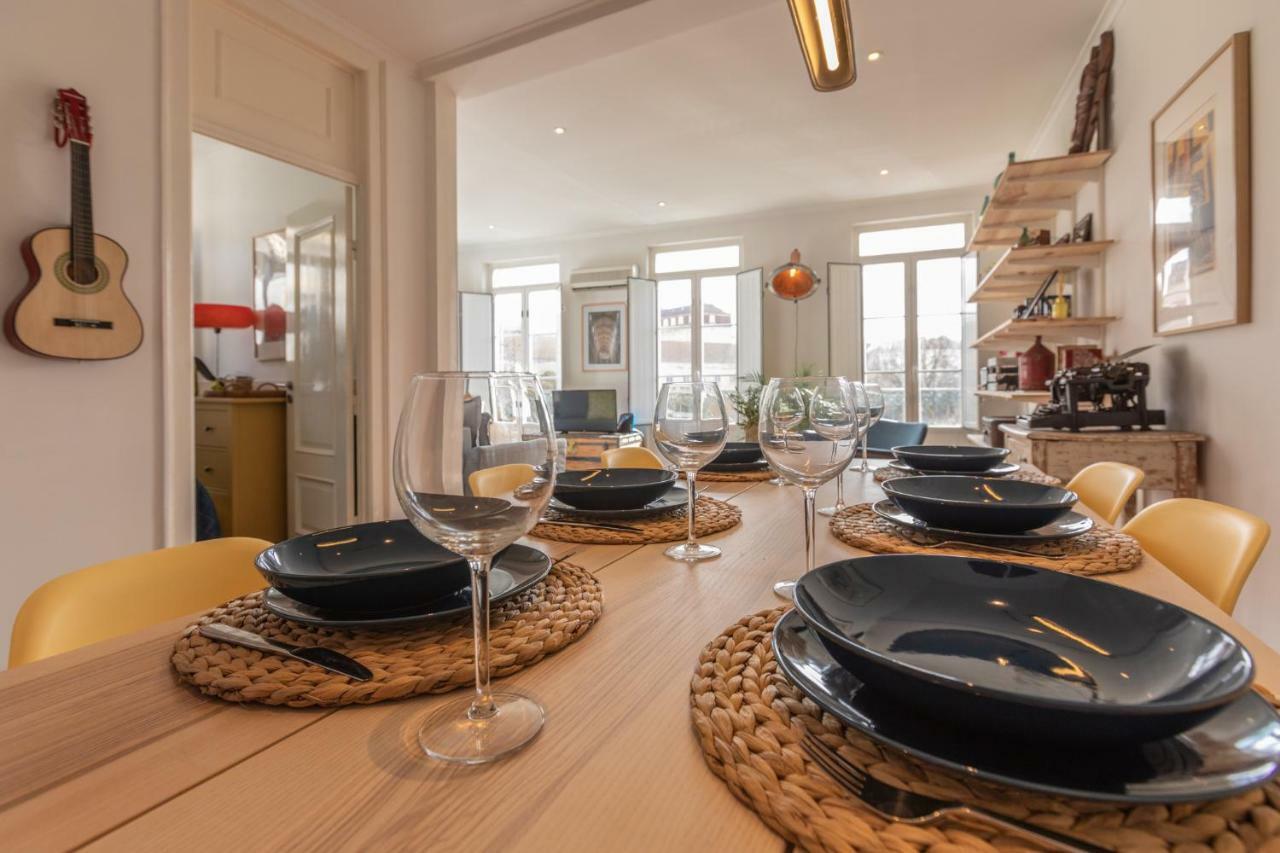 Fantastic Family Apartment In Estrela Lissabon Exterior foto