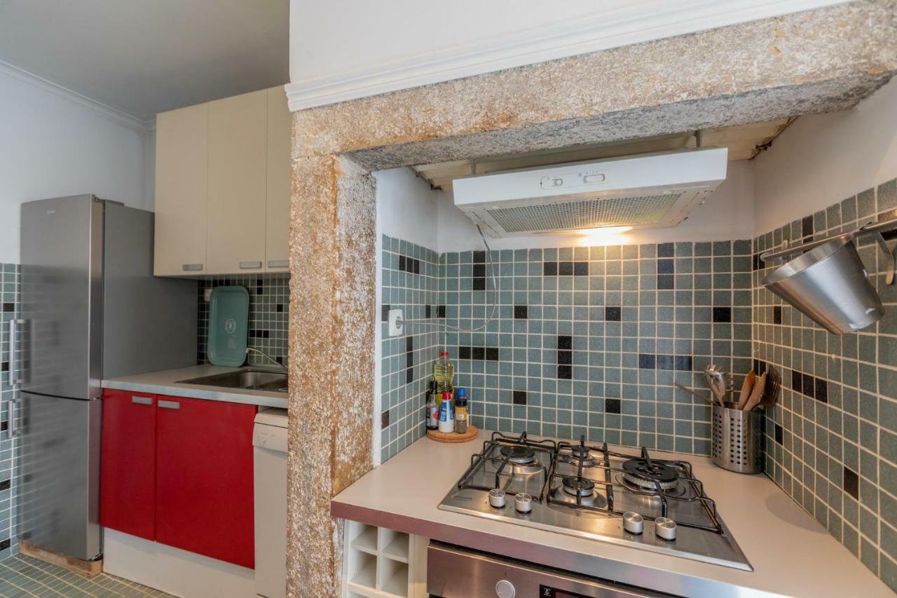 Fantastic Family Apartment In Estrela Lissabon Exterior foto